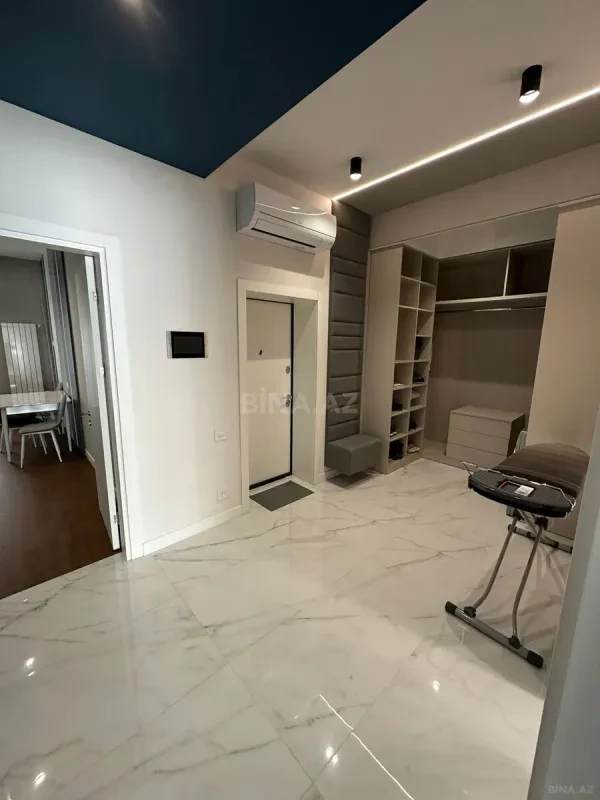 Satılır 2 otaqlı mənzil 95 m²
