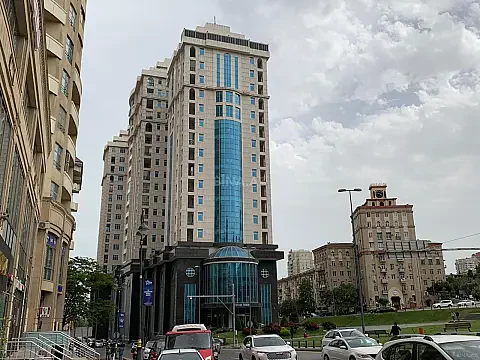 Kirayə verilir 4 otaqlı mənzil 170 m² — Bakı, Nizami 4 otaq 170.00 m²