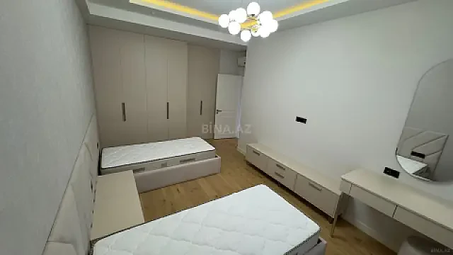 Kirayə verilir 3 otaqlı mənzil 115 m²