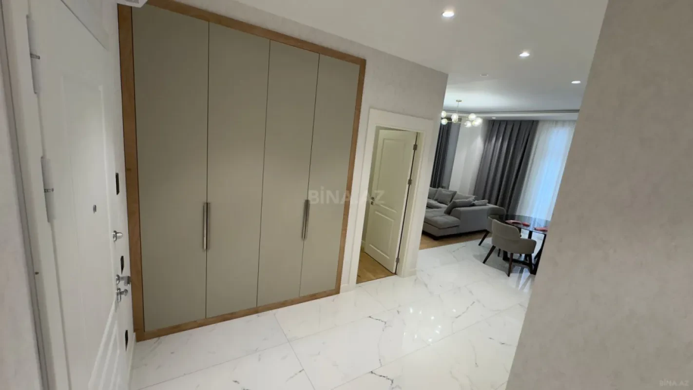 Kirayə verilir 3 otaqlı mənzil 115 m²