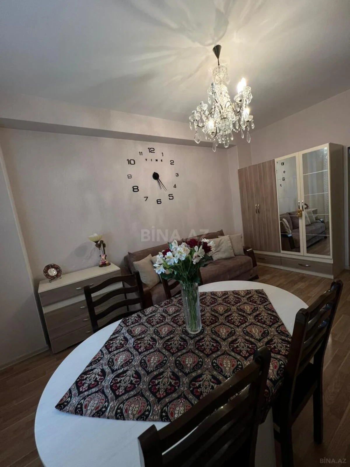 Satılır 2 otaqlı mənzil 55 m²