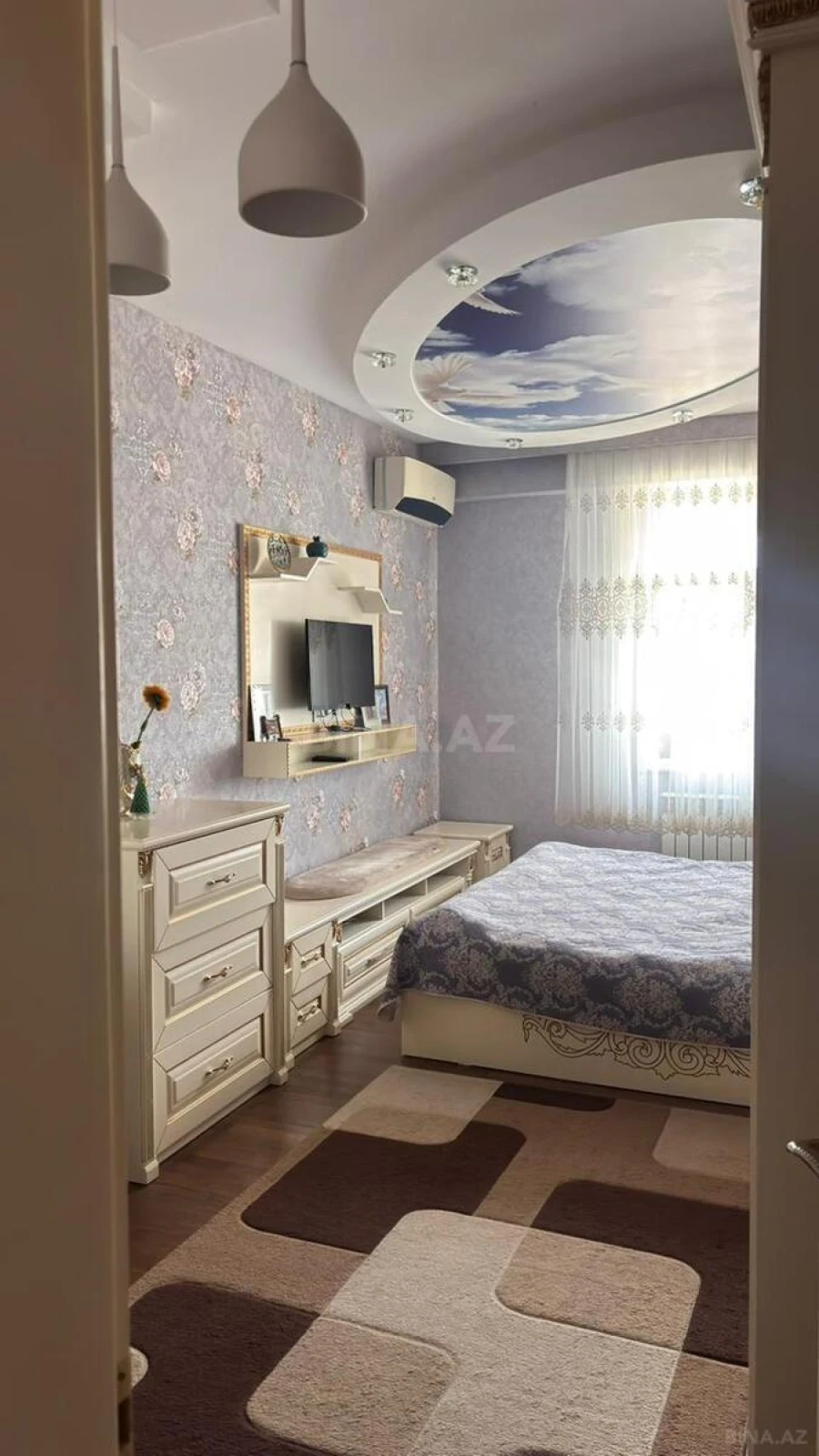 Satılır 4 otaqlı mənzil 90 m²