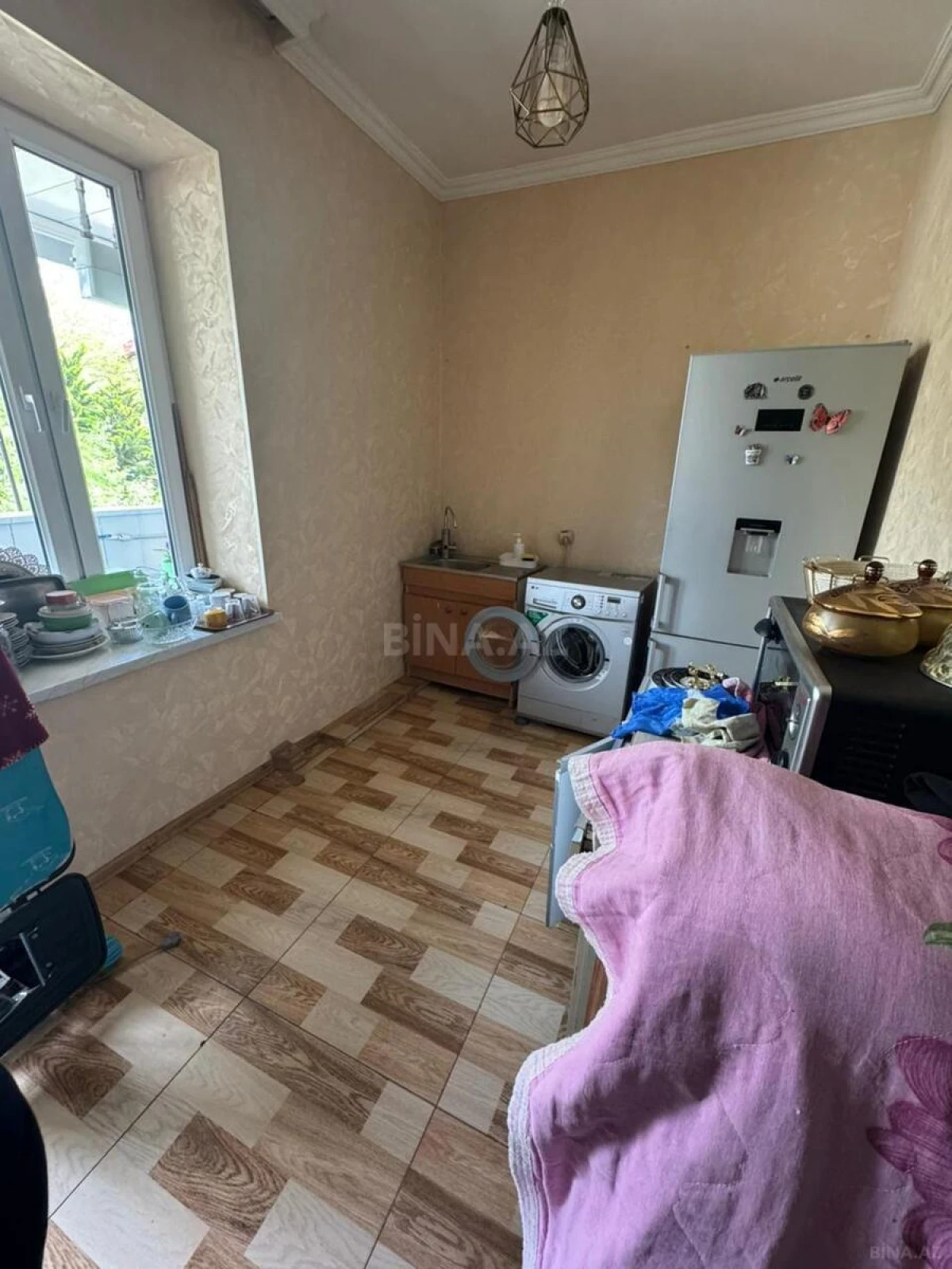 Kirayə verilir 2 otaqlı mənzil 70 m²