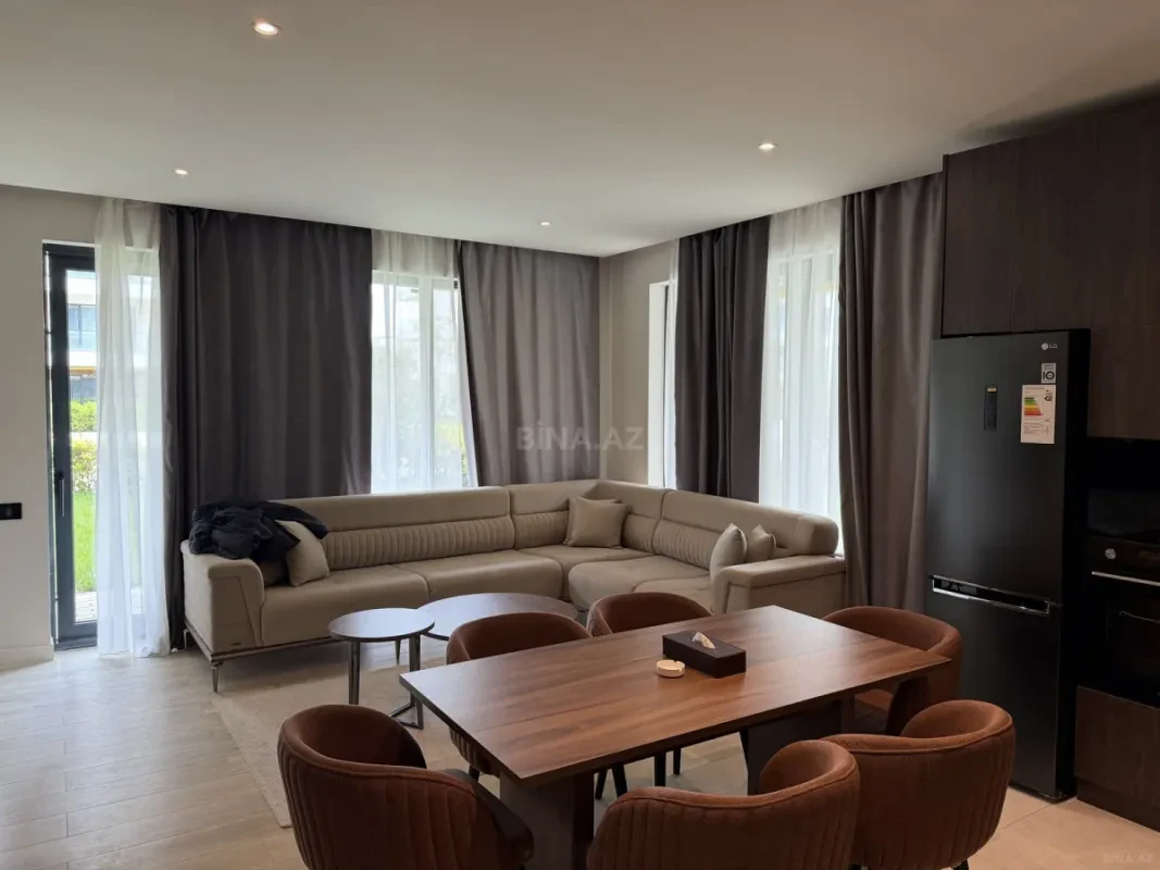Kirayə verilir 3 otaqlı mənzil 139 m²