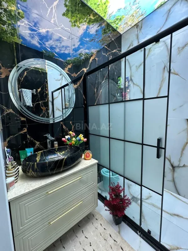 Kirayə verilir 2 otaqlı mənzil 100 m²