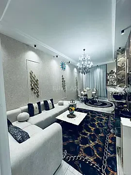 Kirayə verilir 2 otaqlı mənzil 100 m²