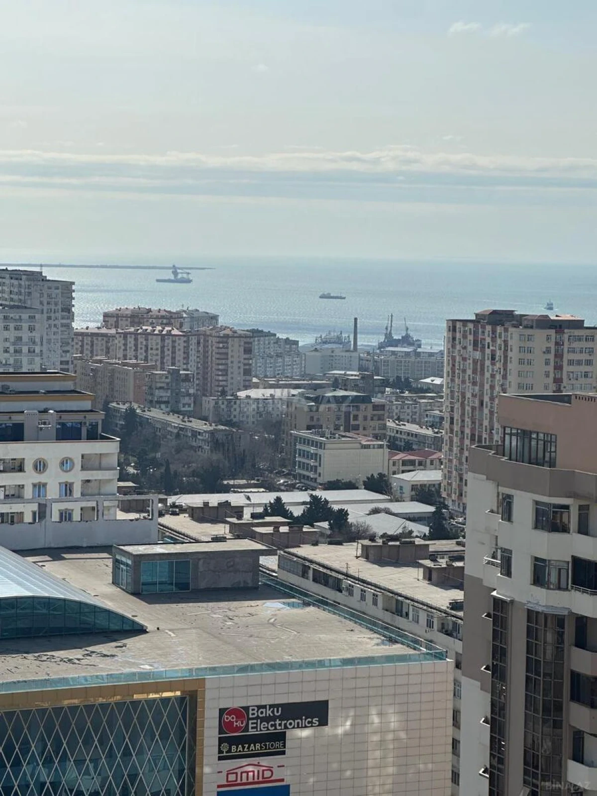 Kirayə verilir 2 otaqlı mənzil 100 m²