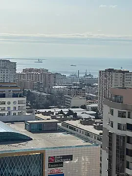 Kirayə verilir 2 otaqlı mənzil 100 m²