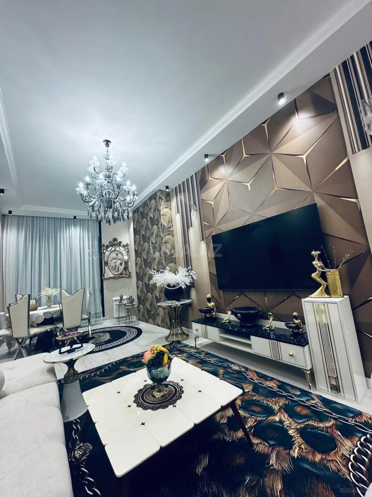 Kirayə verilir 2 otaqlı mənzil 100 m²
