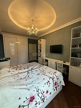 Satılır 3 otaqlı mənzil 120 m²