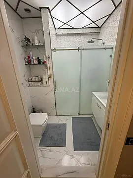 Satılır 3 otaqlı mənzil 120 m²