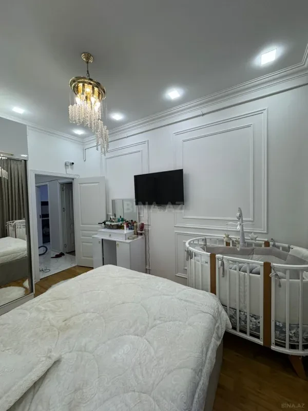 Satılır 2 otaqlı mənzil 69 m²