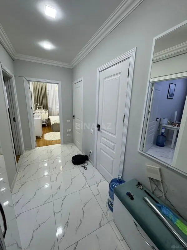 Satılır 2 otaqlı mənzil 69 m²
