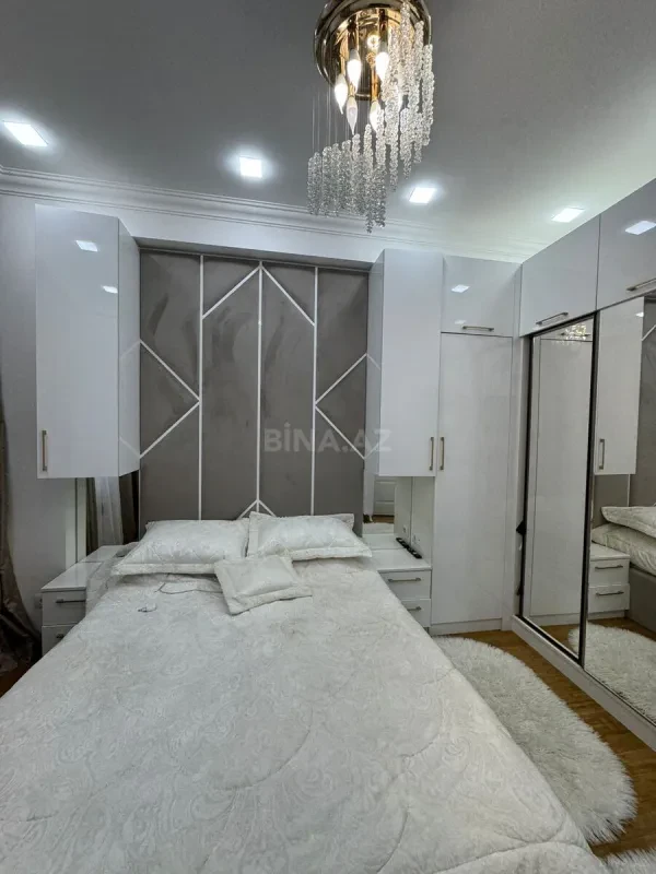 Satılır 2 otaqlı mənzil 69 m²