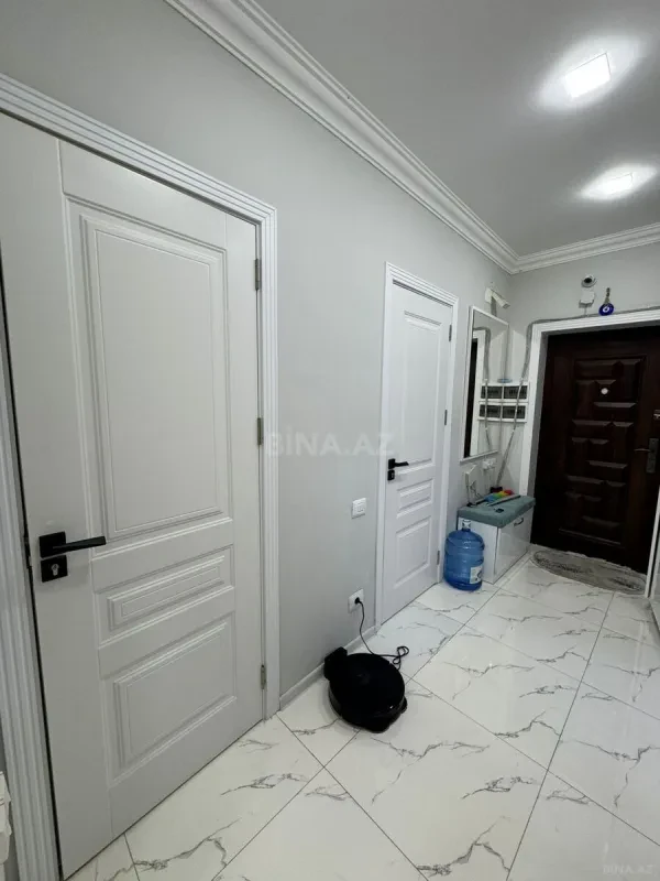 Satılır 2 otaqlı mənzil 69 m²