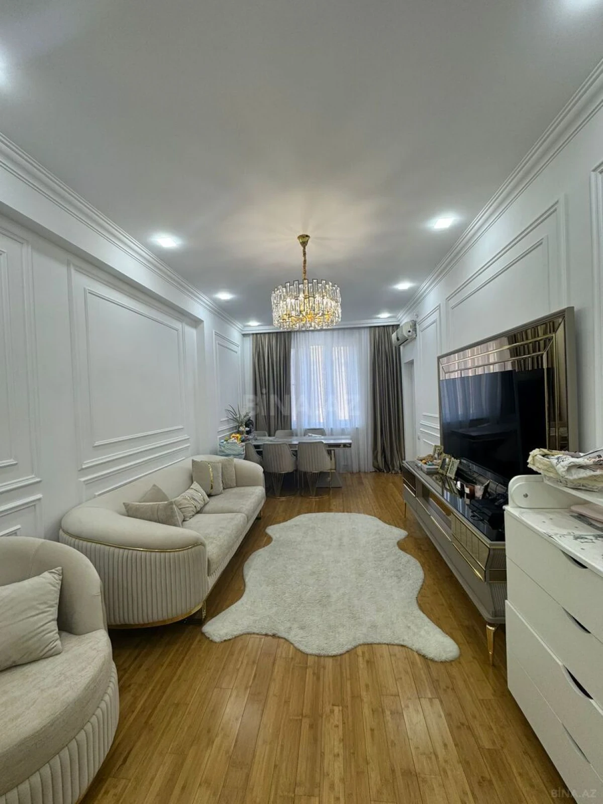 Satılır 2 otaqlı mənzil 69 m²