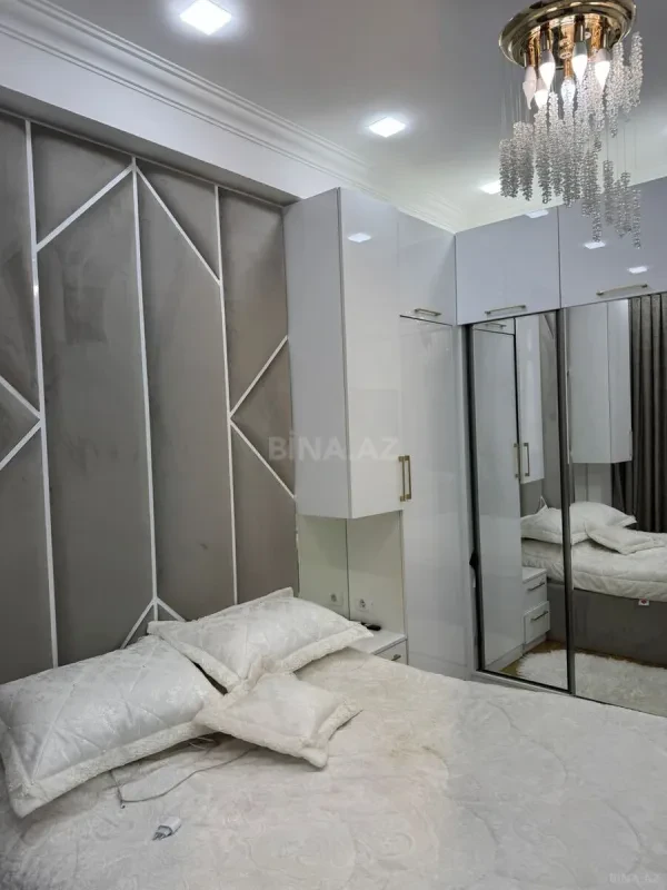Satılır 2 otaqlı mənzil 69 m²