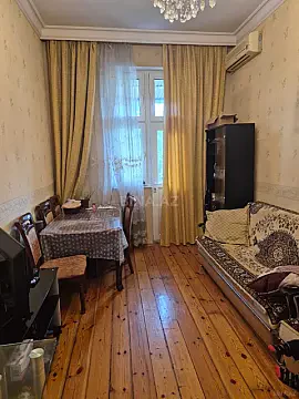 Satılır 2 otaqlı mənzil 50 m²