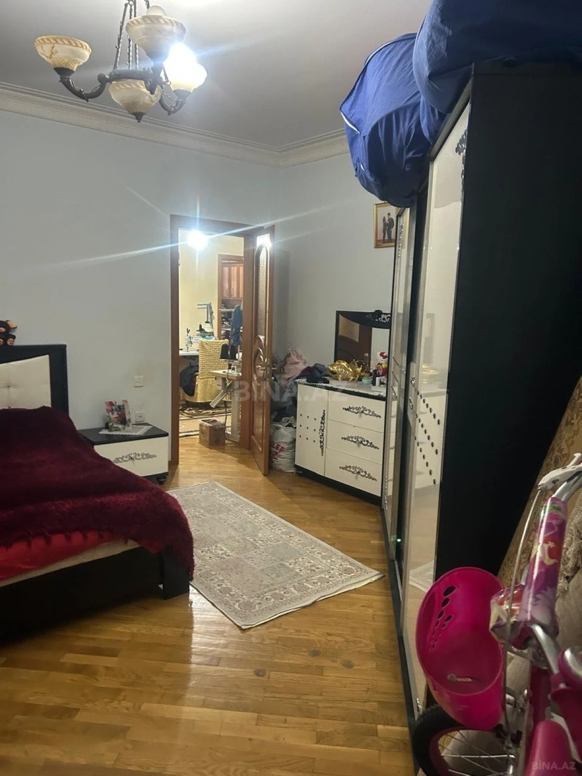 Satılır 2 otaqlı mənzil 102 m²