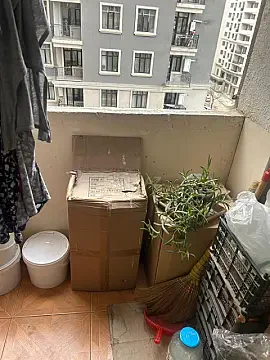 Satılır 2 otaqlı mənzil 102 m²