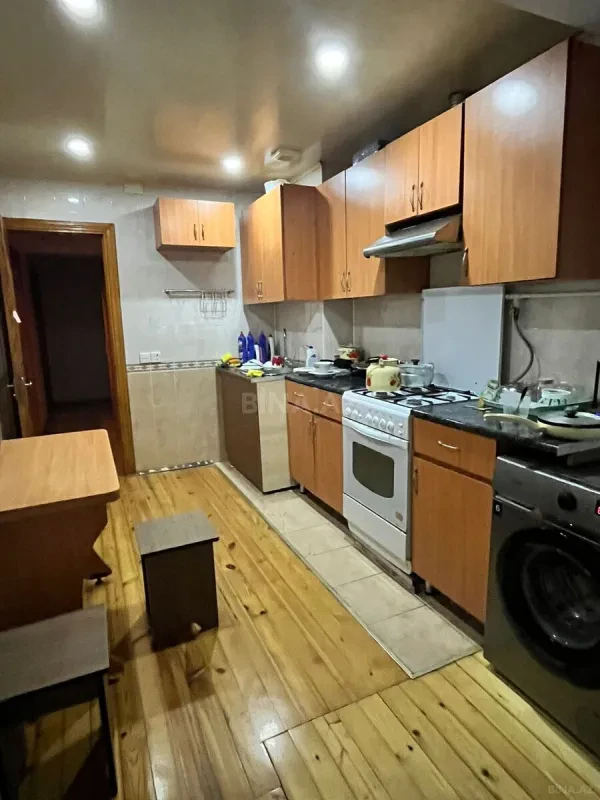 Kirayə verilir 3 otaqlı mənzil 80 m²
