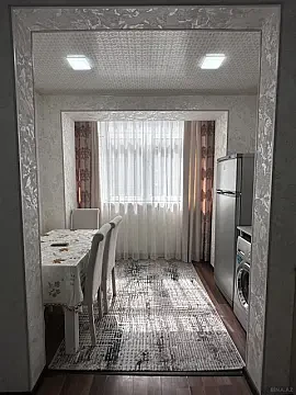 Kirayə verilir 2 otaqlı mənzil 60 m²