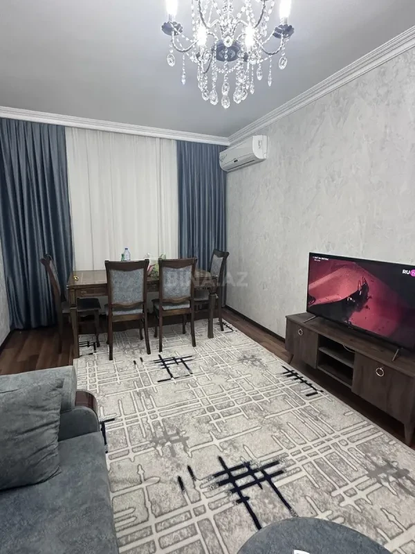 Kirayə verilir 2 otaqlı mənzil 60 m²