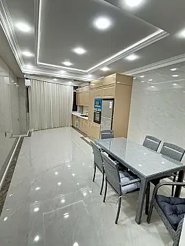 Kirayə verilir 4 otaqlı mənzil 135 m² — Bakı, Nərimanov 4 otaq 135.00 m²
