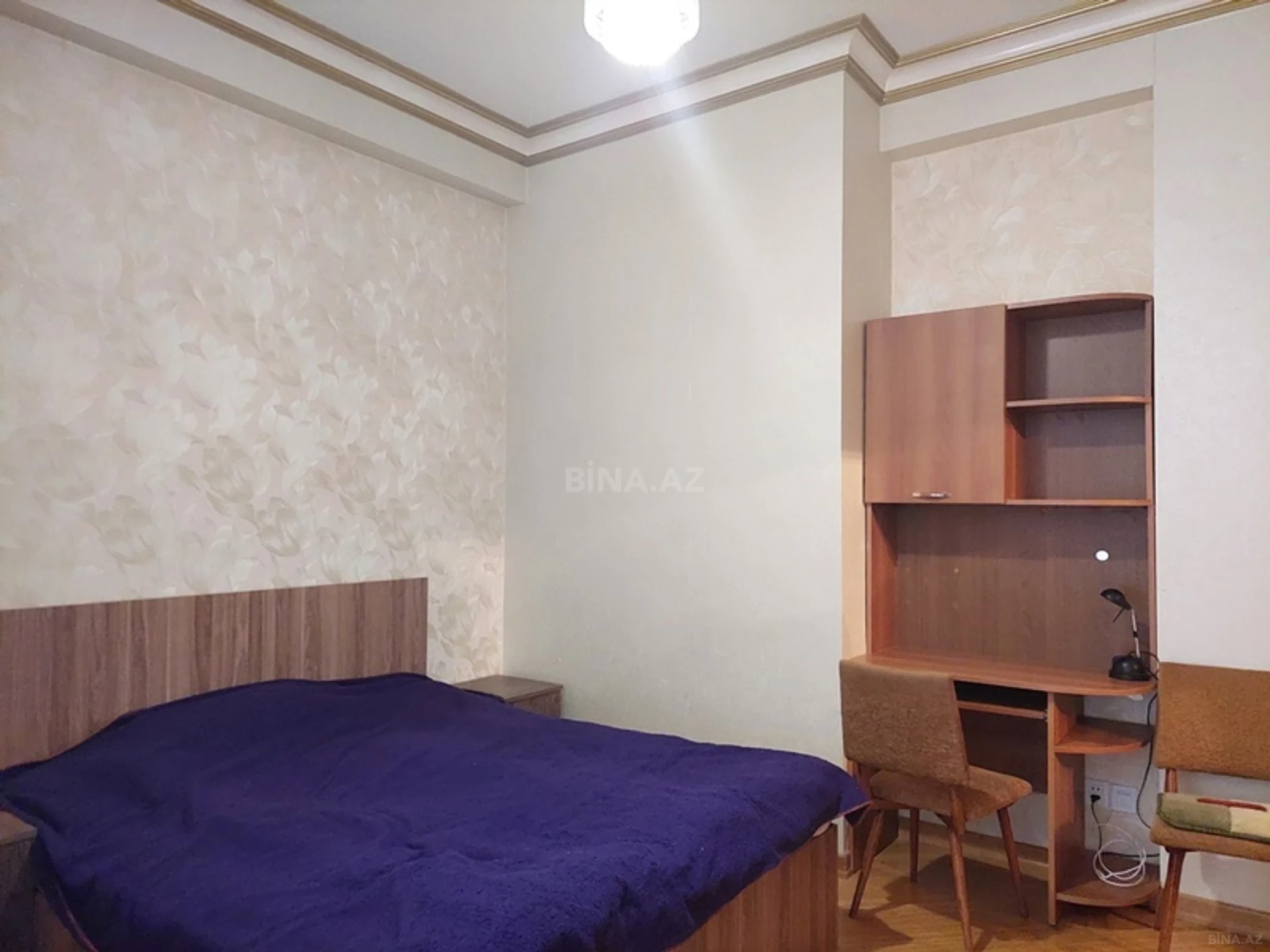 Kirayə verilir 2 otaqlı mənzil 65 m²