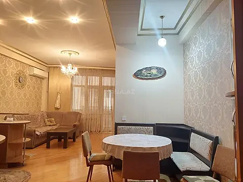 Kirayə verilir 2 otaqlı mənzil 65 m²
