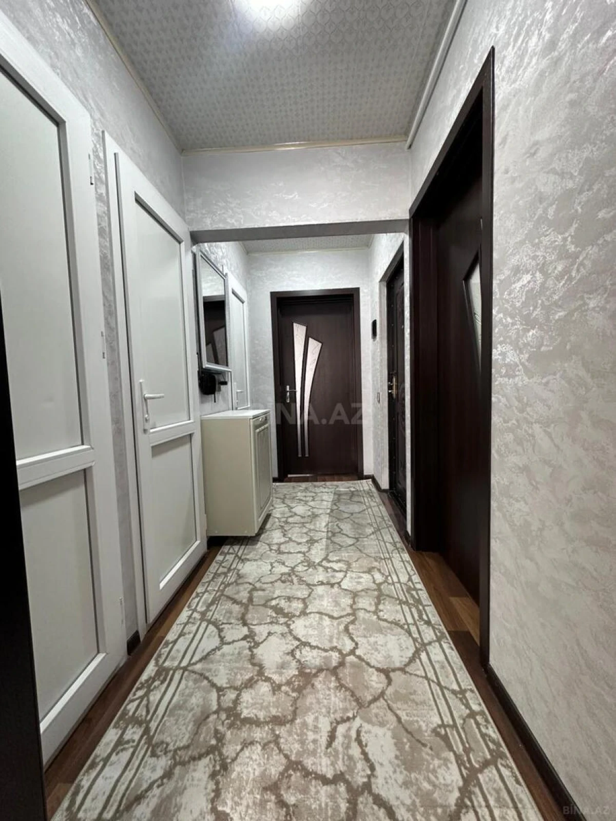 Kirayə verilir 2 otaqlı mənzil 65 m²