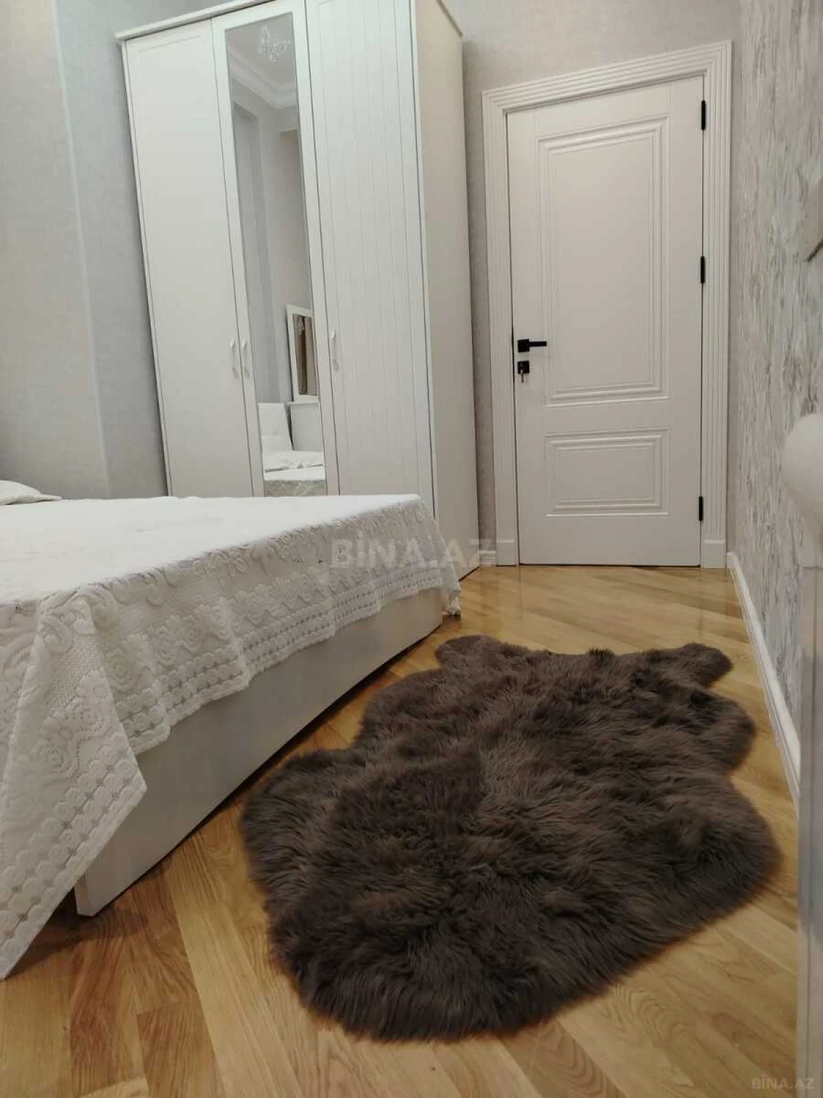 Kirayə verilir 2 otaqlı mənzil 55 m²