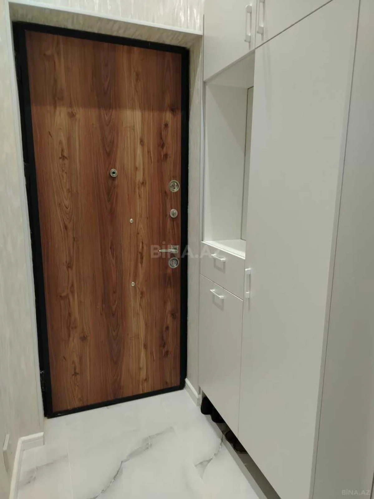 Kirayə verilir 2 otaqlı mənzil 55 m²