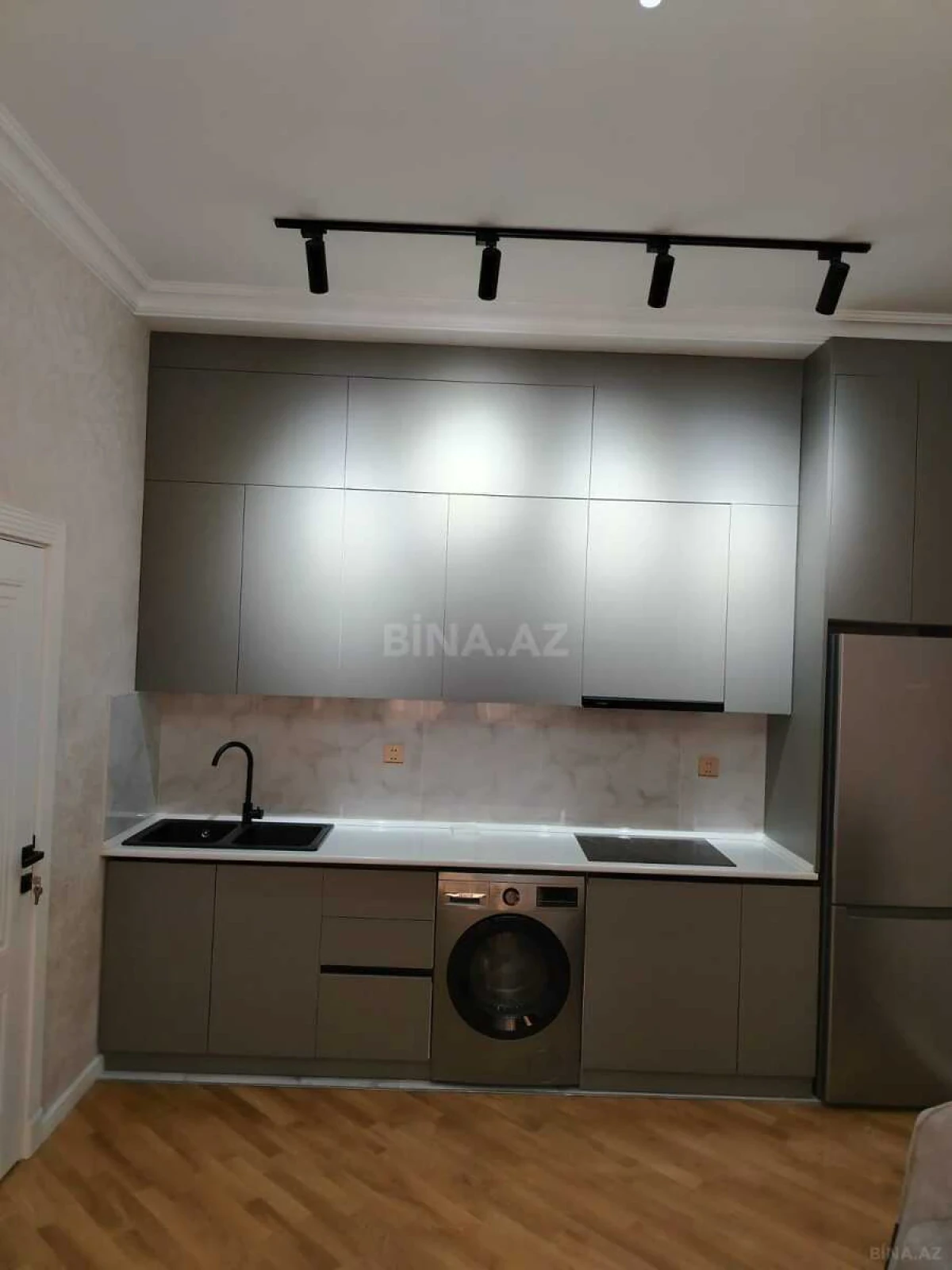 Kirayə verilir 2 otaqlı mənzil 55 m²