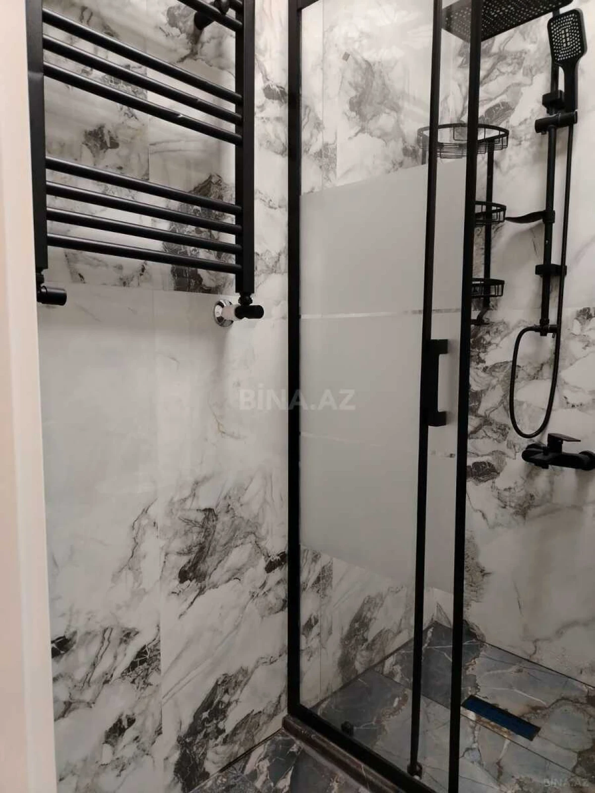 Kirayə verilir 2 otaqlı mənzil 55 m²