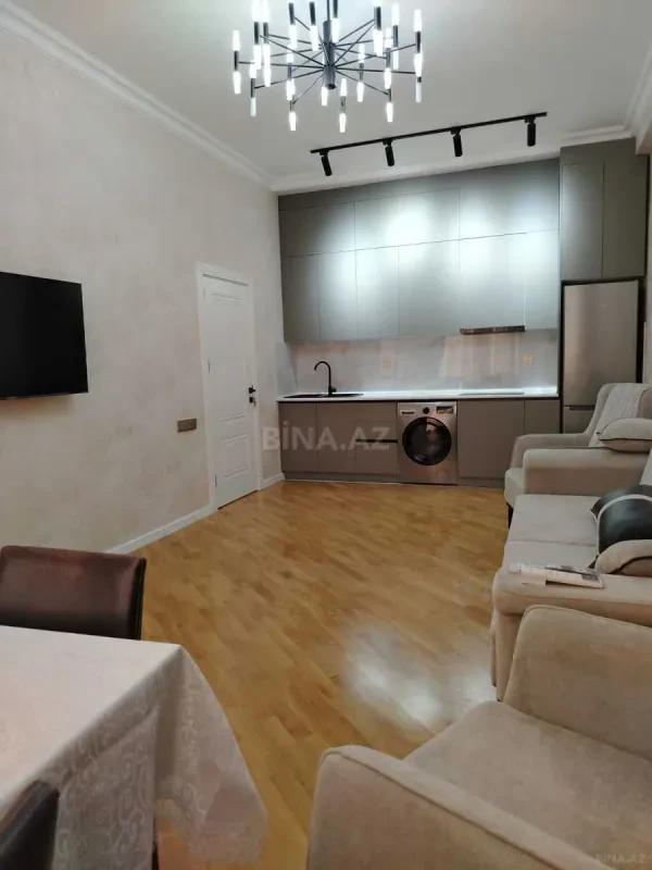 Kirayə verilir 2 otaqlı mənzil 55 m²