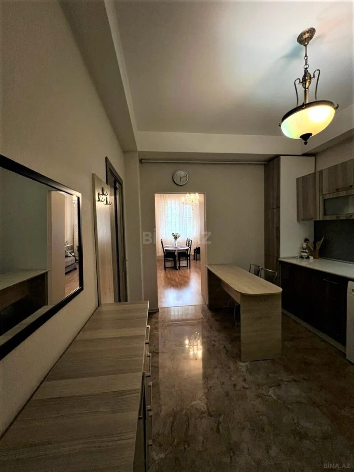 Satılır 2 otaqlı mənzil 55 m²