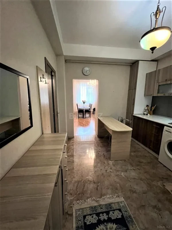 Satılır 2 otaqlı mənzil 55 m²