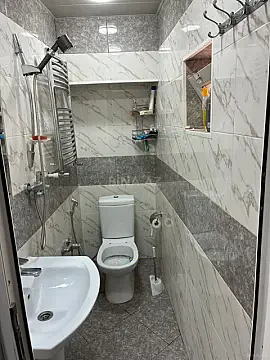 Kirayə verilir 2 otaqlı mənzil 40 m²