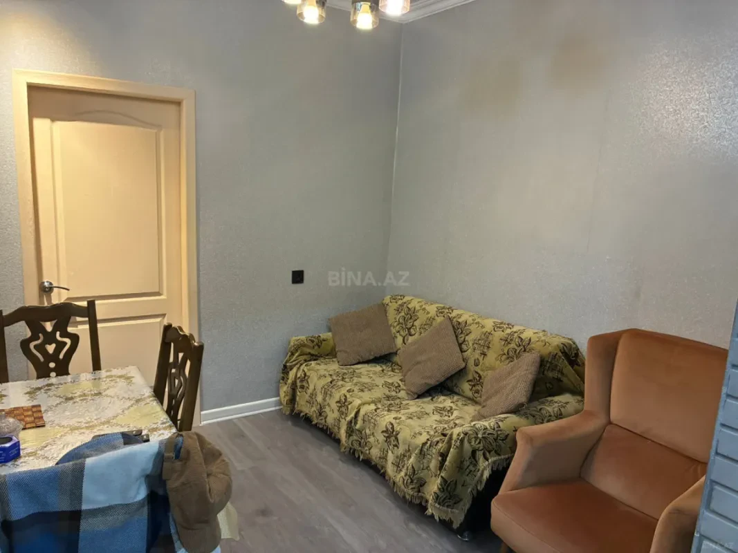 Kirayə verilir 2 otaqlı mənzil 40 m²
