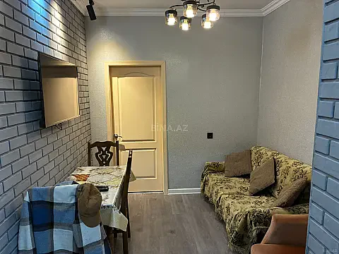 Kirayə verilir 2 otaqlı mənzil 40 m²
