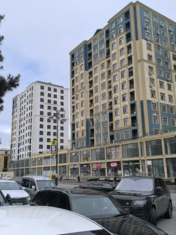 Satılır 3 otaqlı mənzil 98 m²