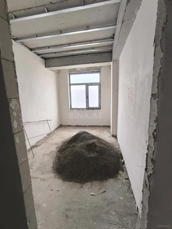 Satılır 3 otaqlı mənzil 98 m²