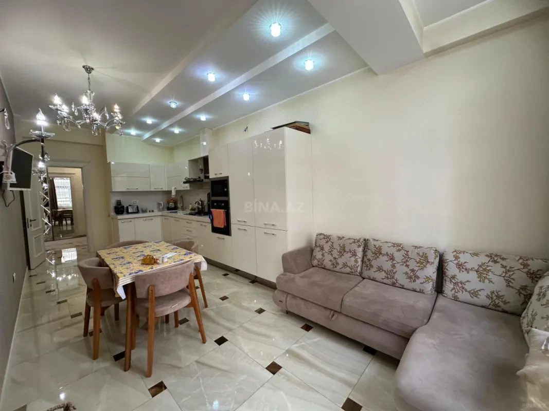 Kirayə verilir 3 otaqlı mənzil 160 m²