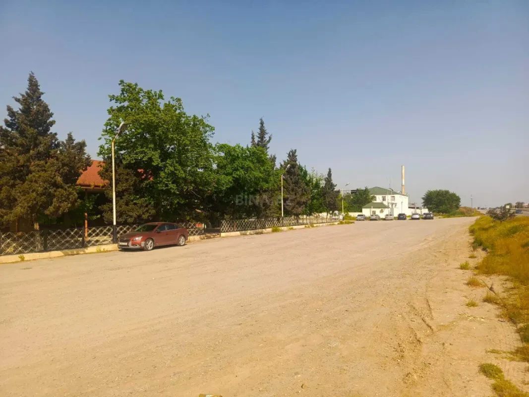 Satılır obyekt 1200 m²