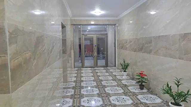 Satılır 3 otaqlı mənzil 143 m²