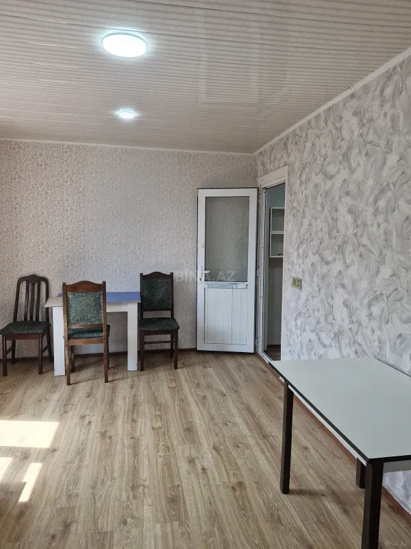 Kirayə verilir 2 otaqlı mənzil 37 m²