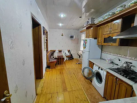 Satılır 2 otaqlı həyət evi 80 m²