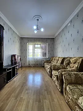 Kirayə verilir 2 otaqlı mənzil 65 m²