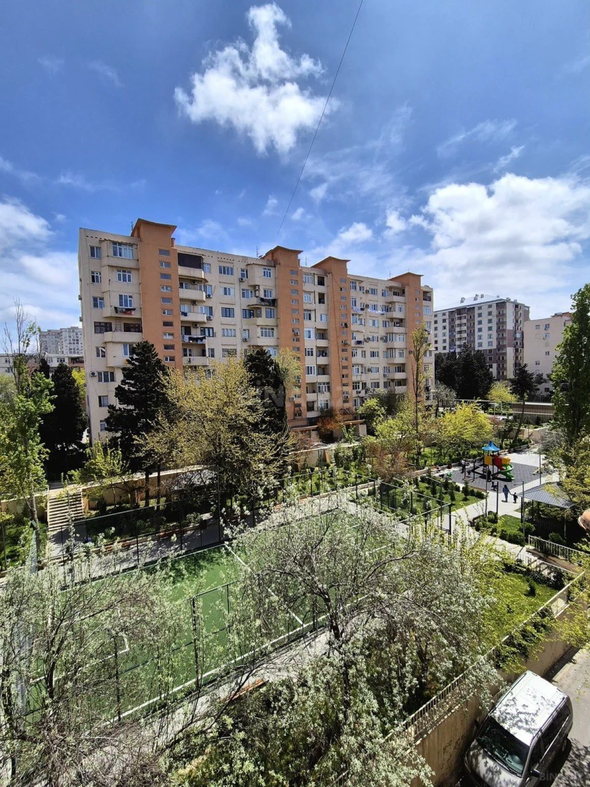 Kirayə verilir 2 otaqlı mənzil 65 m²